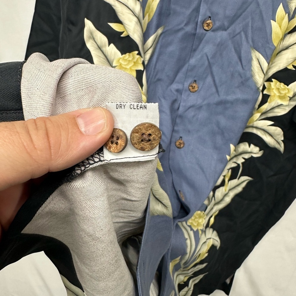 Tommy Bahama Men’s 100% Silk Hawaiian Shirt Floral XL - Picture 4 of 9